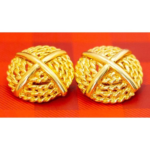 Large Vintage Bold Golden Circle Clip On Earrings - O29 - Picture 3 of 4